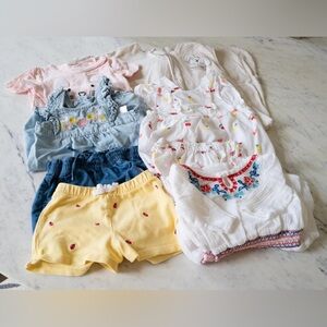 Baby girl’s Bundle 12-18M